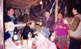 2004